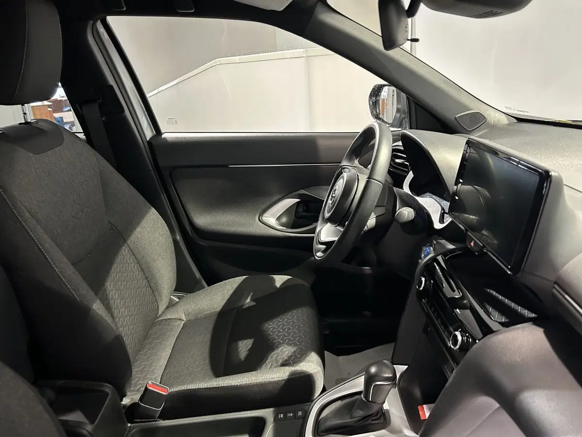 Toyota Yaris Cross usata a Milano (7)
