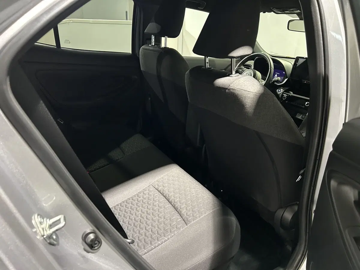 Toyota Yaris Cross usata a Milano (8)