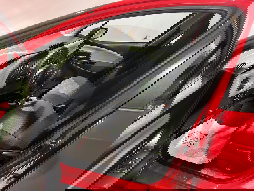 Toyota Yaris usata a Milano (13)