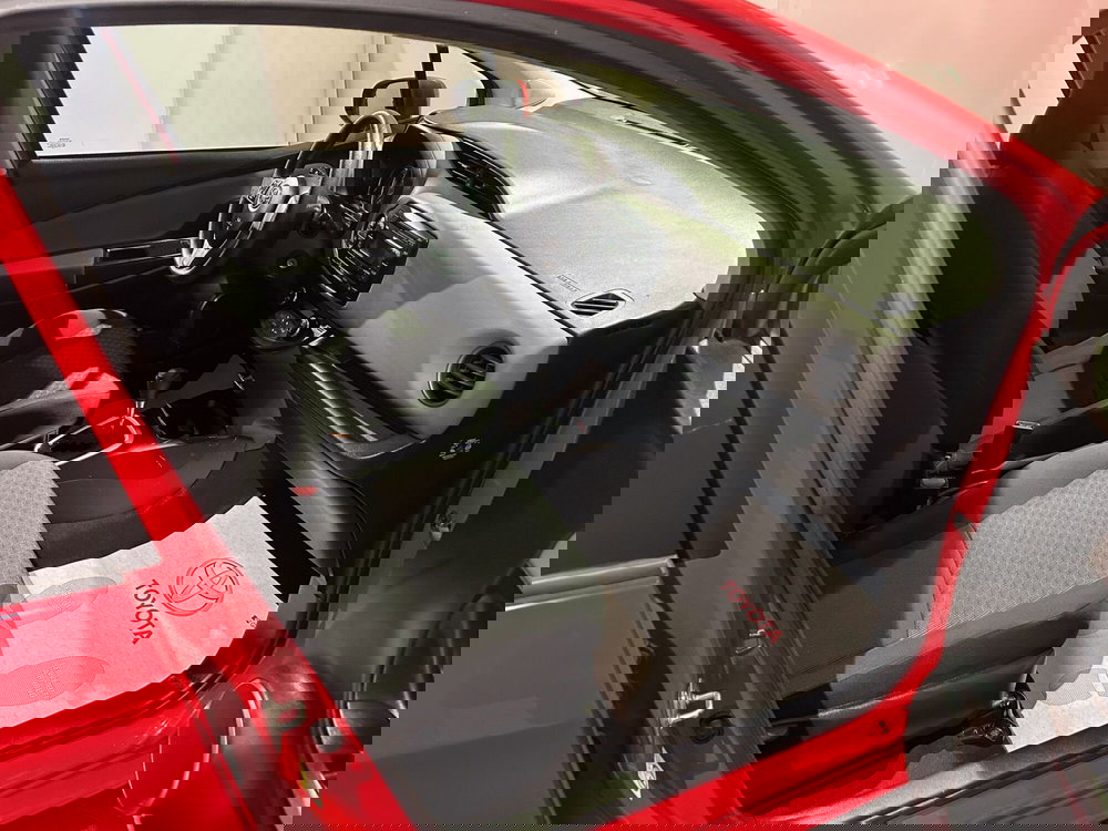 Toyota Yaris usata a Milano (8)