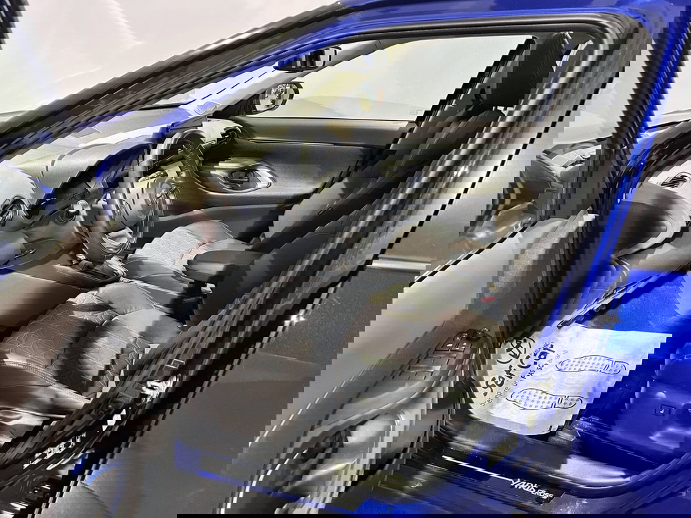 Toyota Yaris Cross usata a Milano (12)