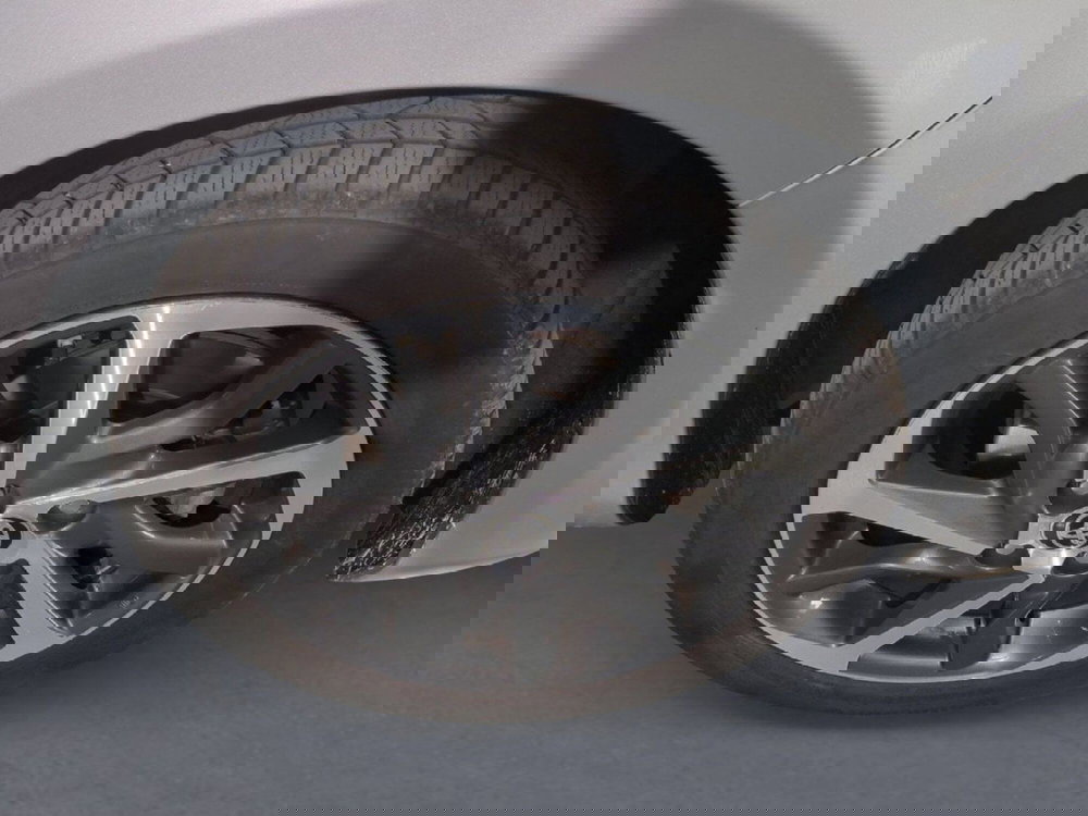 Toyota Yaris usata a Milano (10)