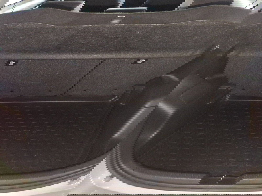 Toyota Yaris usata a Milano (11)