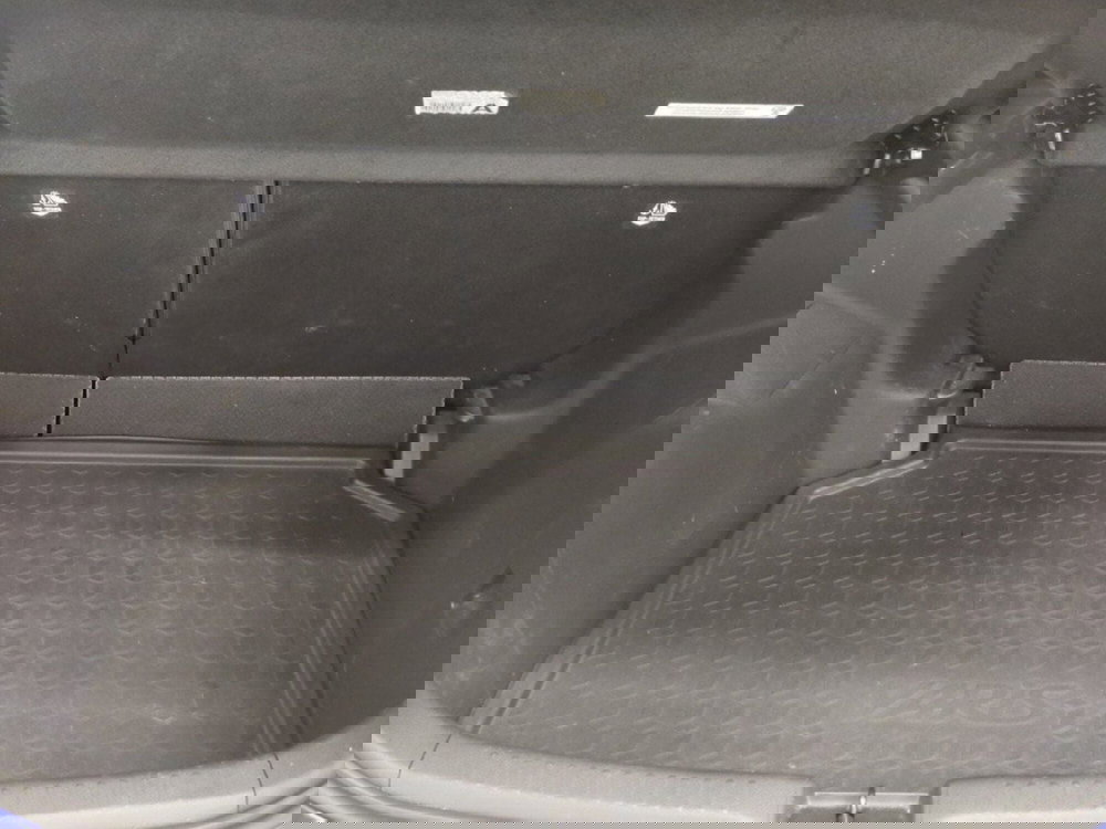 Toyota Yaris usata a Milano (10)