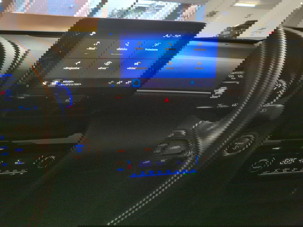 Toyota Yaris Cross usata a Milano (16)