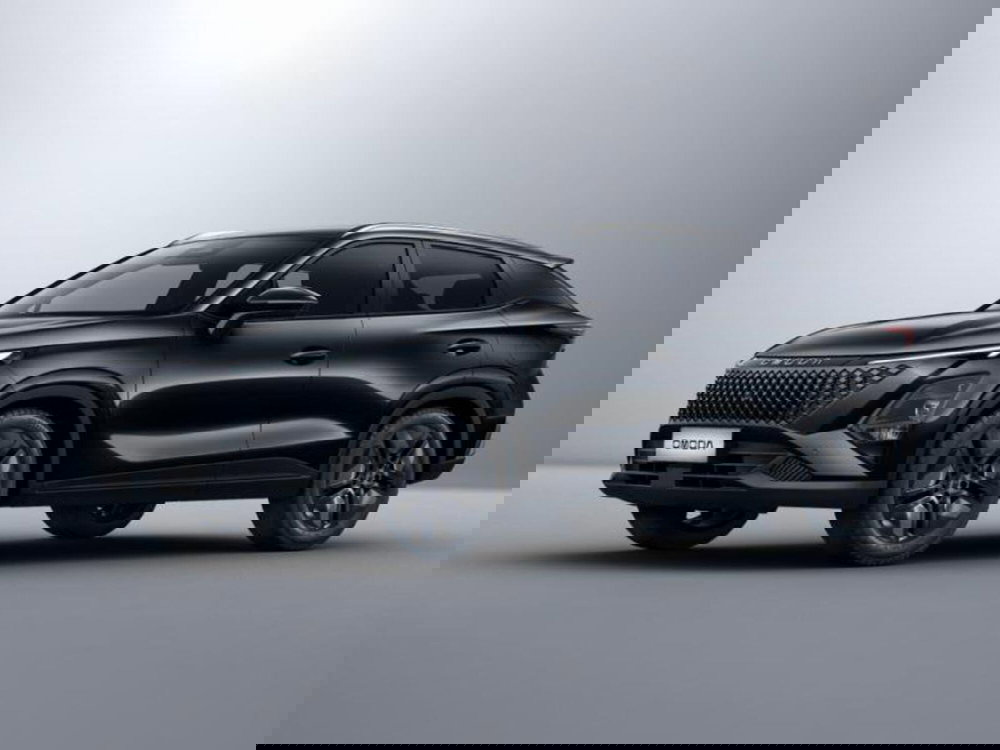 Omoda Omoda 5 SHS-H nuova a Bergamo