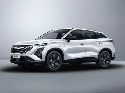 Omoda Omoda 5 SHS-H 1.5 tgdi hev Pure auto nuova a Verdellino