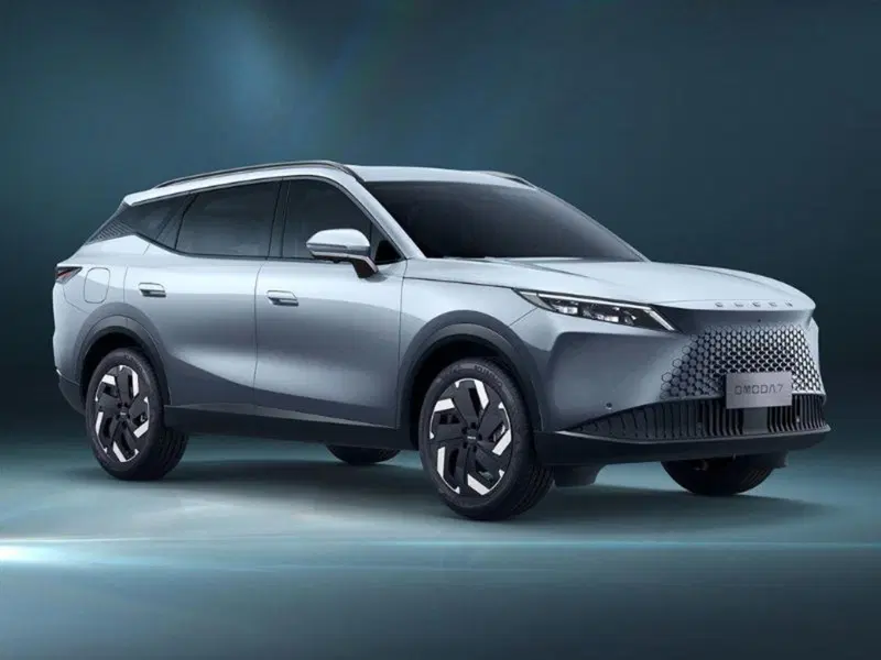 Omoda Omoda 7 SHS-P nuova a Bergamo