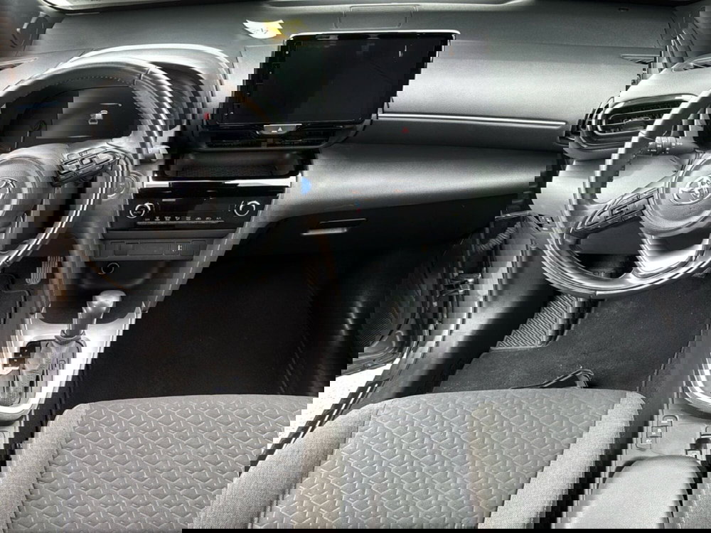 Toyota Yaris Cross usata a Forlì-Cesena (10)