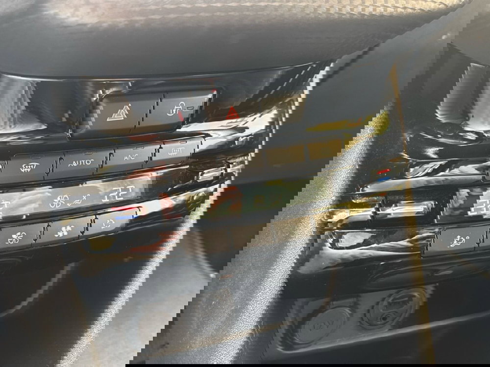 Peugeot 208 usata a Bologna (13)