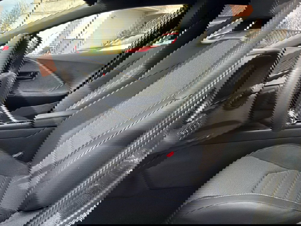 Toyota Toyota C-HR usata a Forlì-Cesena (8)