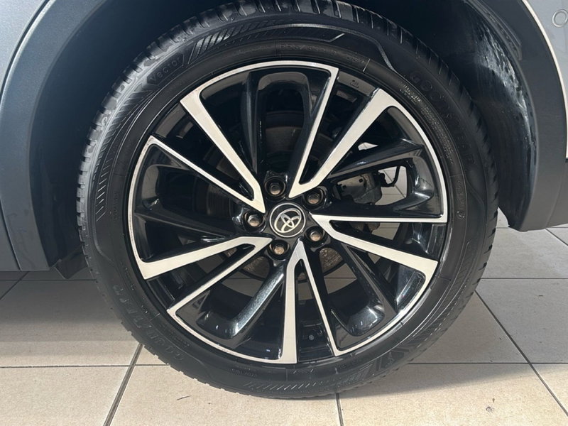 Toyota Toyota C-HR usata a Bologna (7)