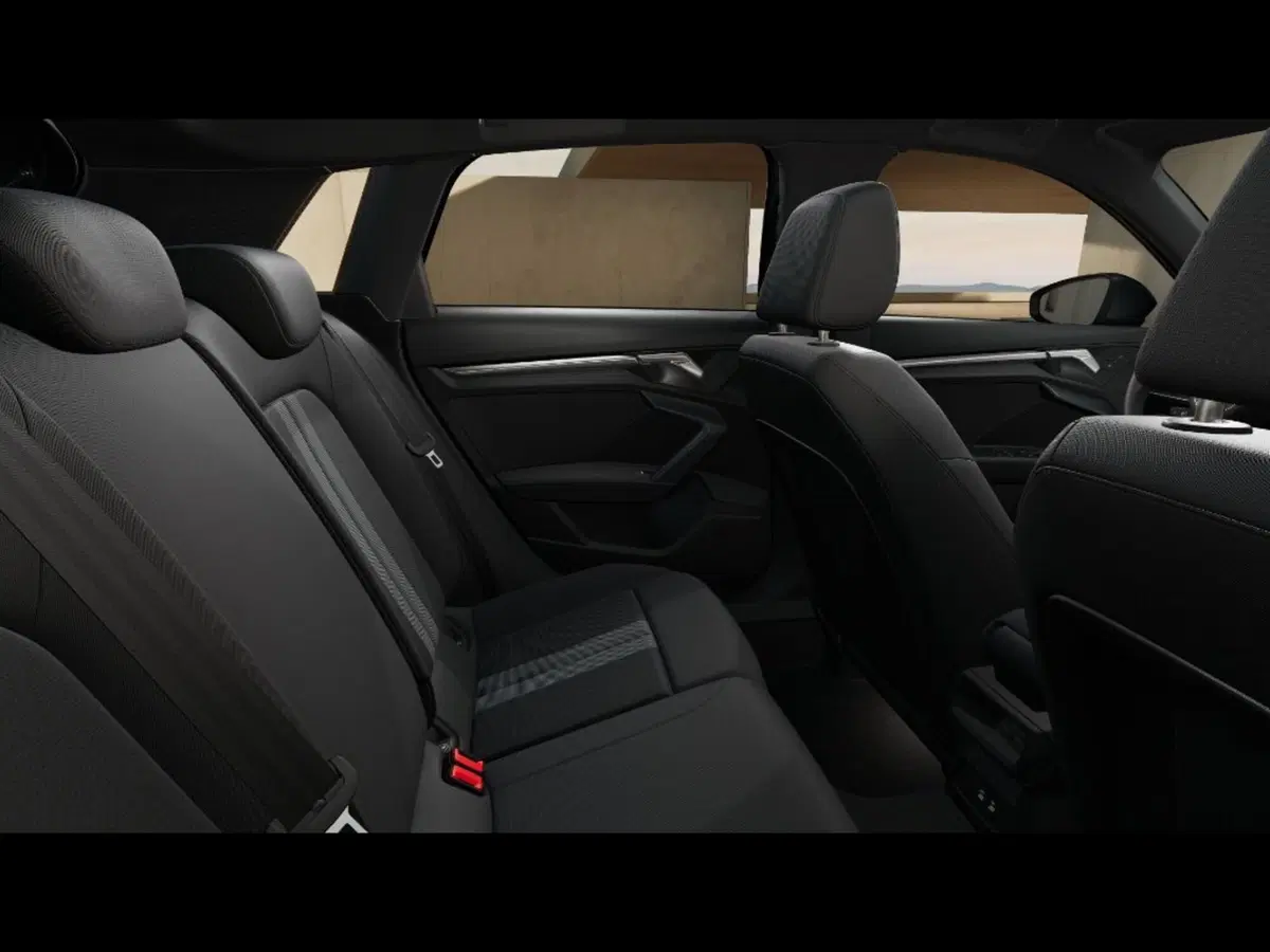 Audi A3 allstreet nuova a Pisa (10)