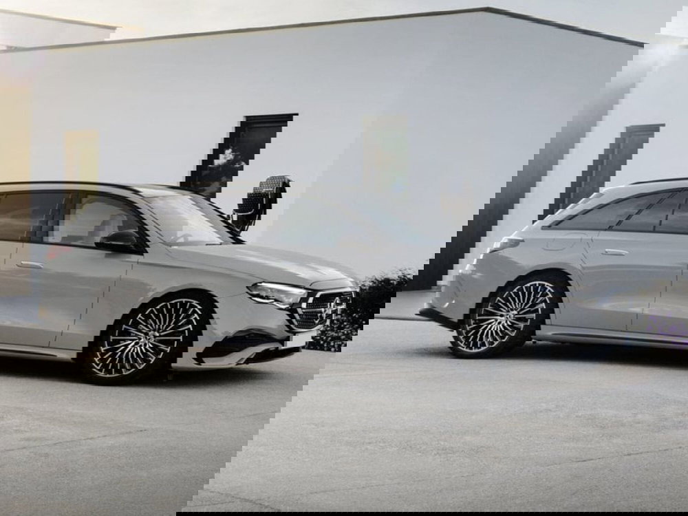 Mercedes-Benz Classe E Station Wagon nuova a Firenze (4)