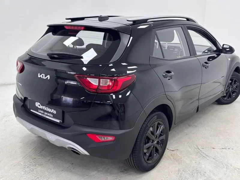 Kia Stonic usata a Como (2)