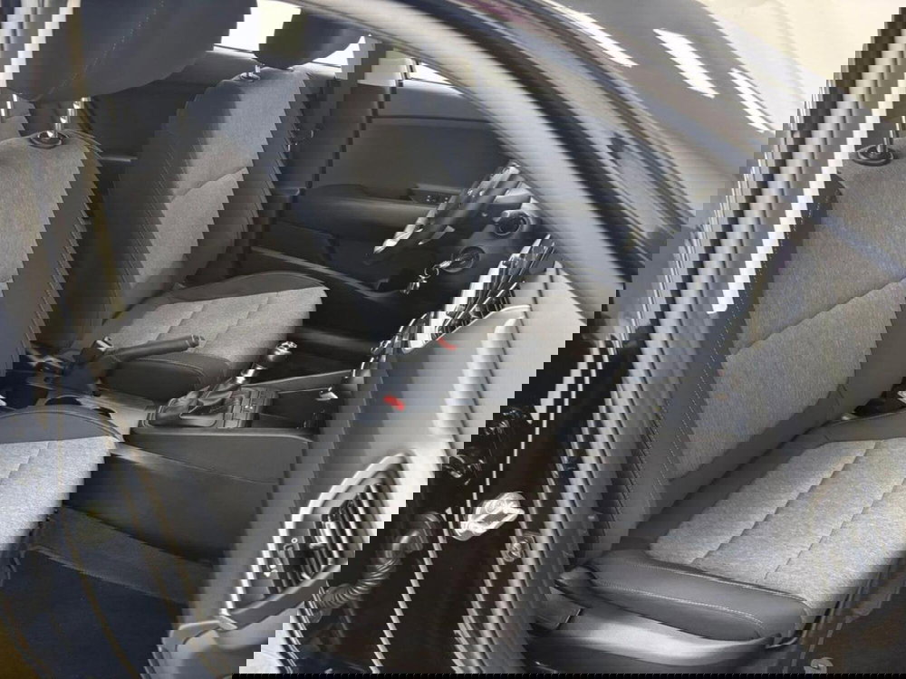 Kia Stonic usata a Como (3)