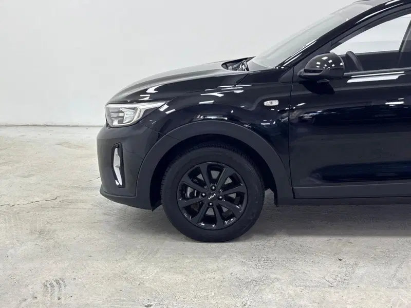 Kia Stonic usata a Como (9)