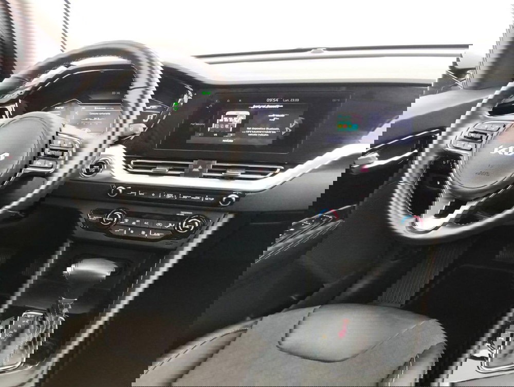 Kia Niro usata a Como (11)