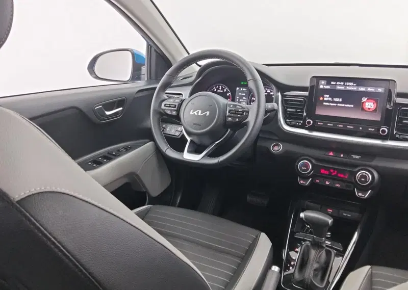 Kia Stonic usata a Como (10)
