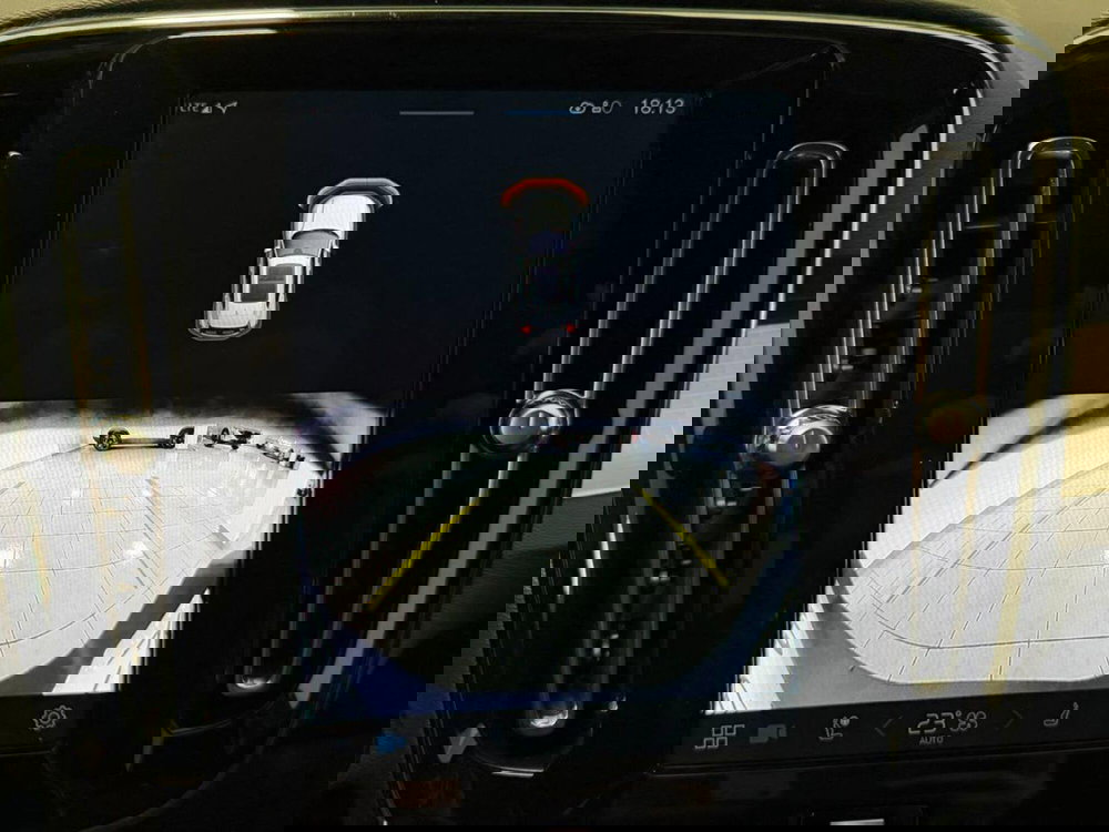 Volvo XC40 usata a Como (14)