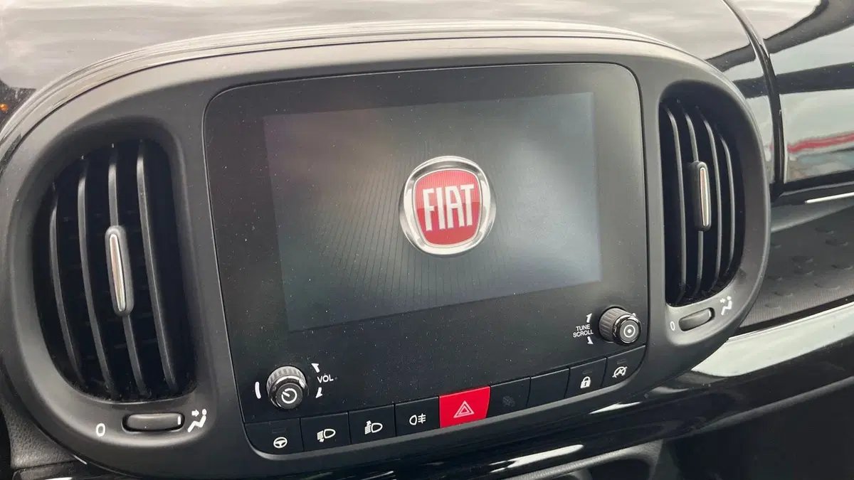 Fiat 500L usata a Parma (12)