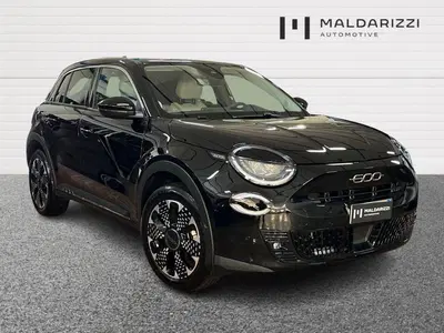 Fiat 600 1.2 hybrid La Prima II 110cv auto del 2025 usata a Bari