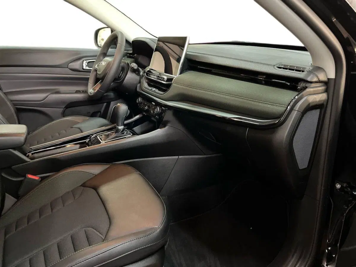Jeep Compass usata a Bari (9)