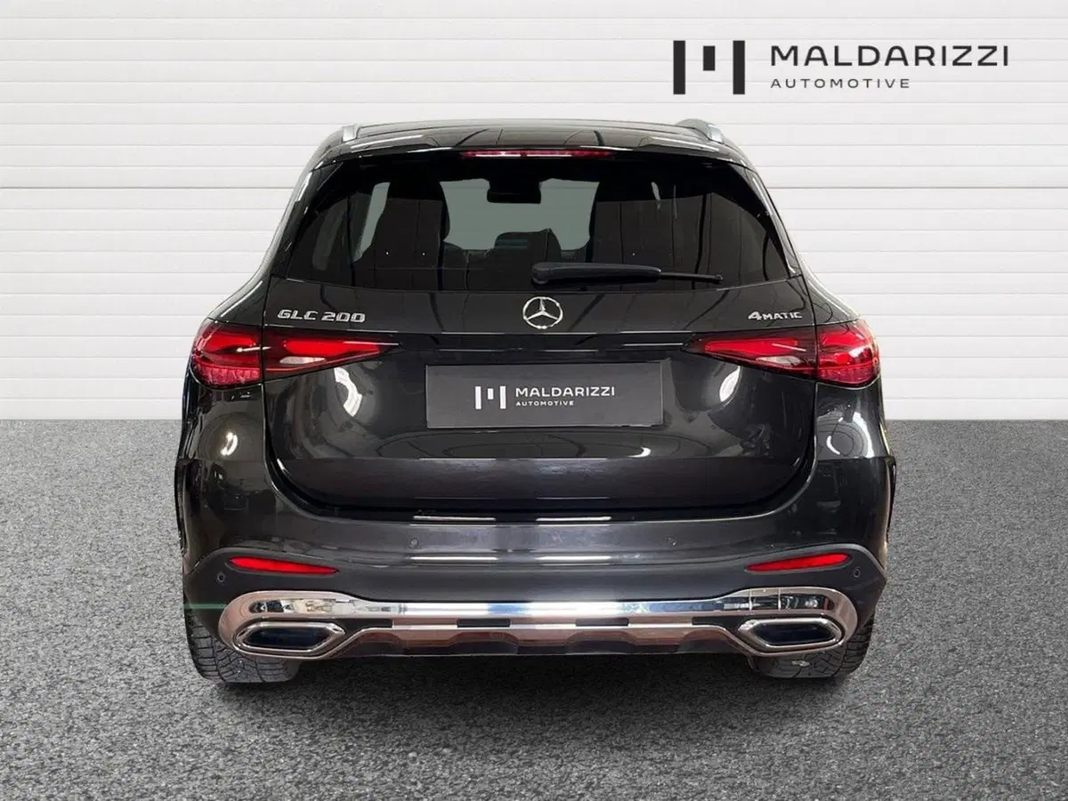 Mercedes-Benz GLC SUV usata a Bari (3)