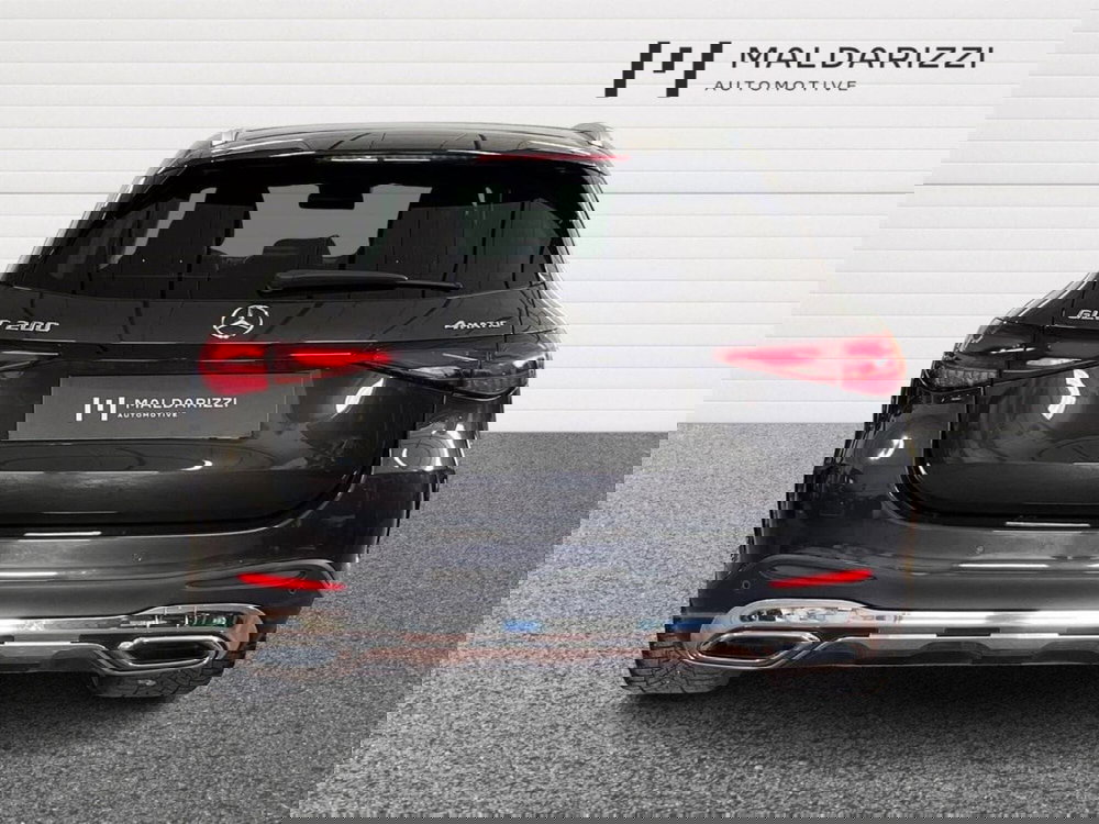 Mercedes-Benz GLC SUV usata a Bari (3)