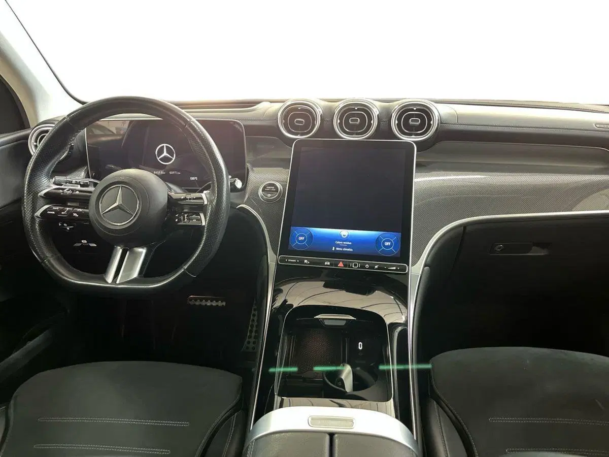 Mercedes-Benz GLC SUV usata a Bari (8)