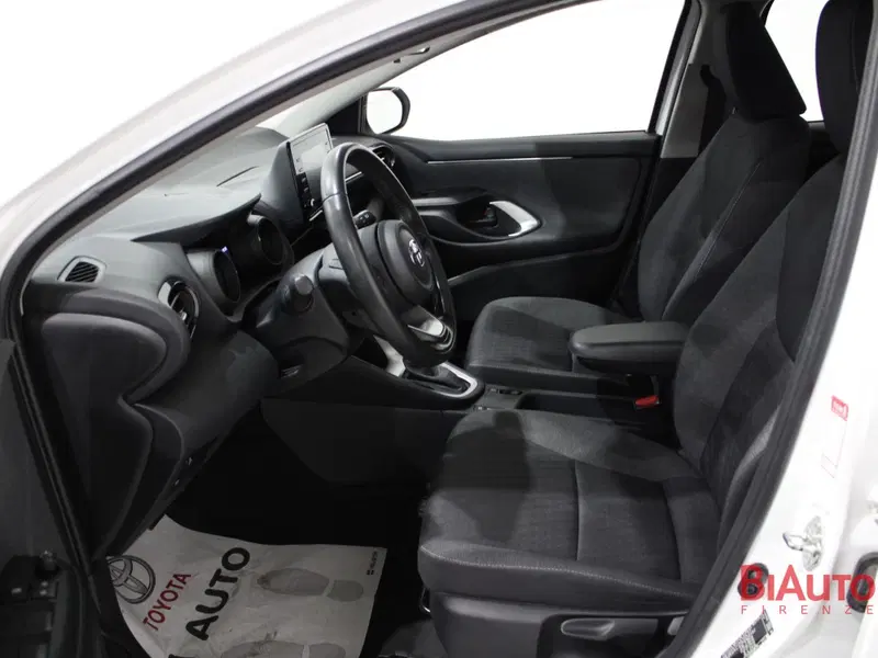 Toyota Yaris usata a Firenze (6)