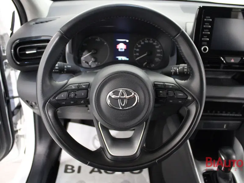 Toyota Yaris usata a Firenze (11)