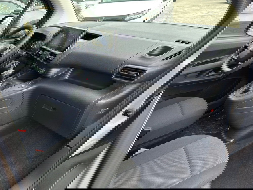 Opel Combo Life nuova a Ferrara (16)