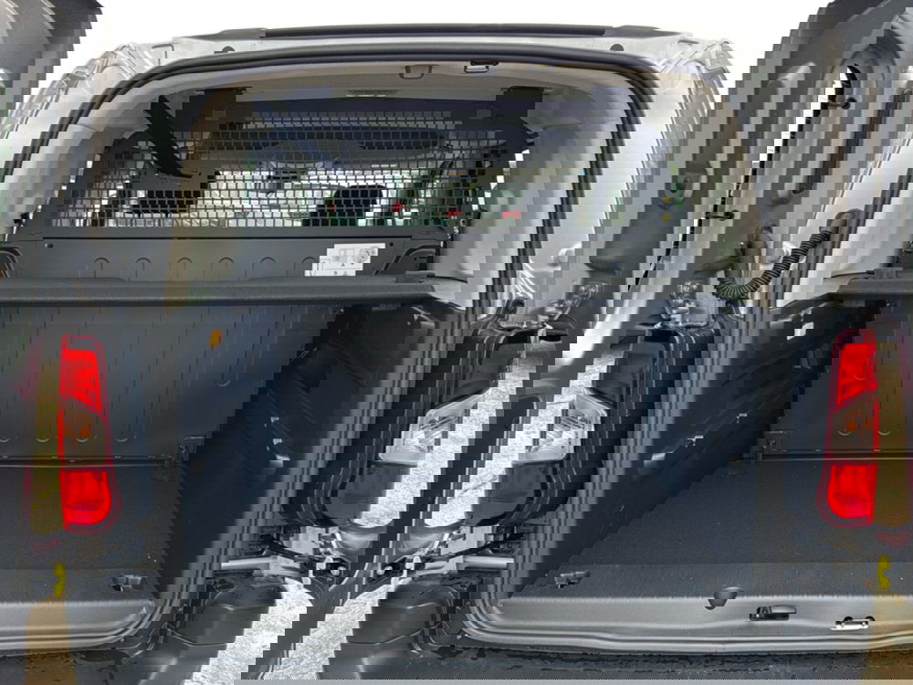 Opel Combo Life nuova a Ferrara (7)