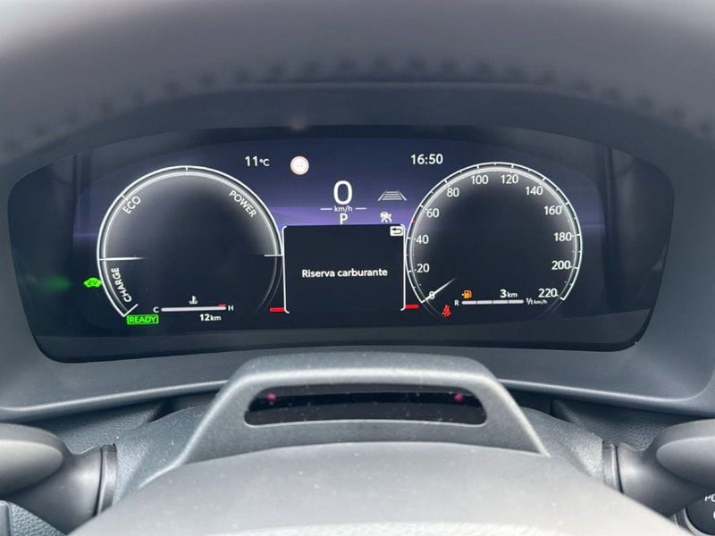 Toyota Toyota C-HR nuova a Ferrara (14)