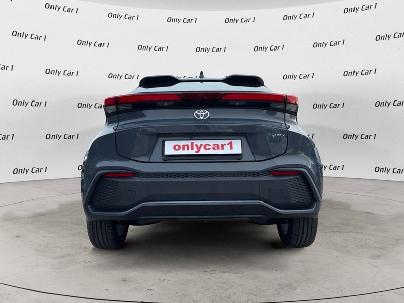 Toyota Toyota C-HR nuova a Ferrara (4)