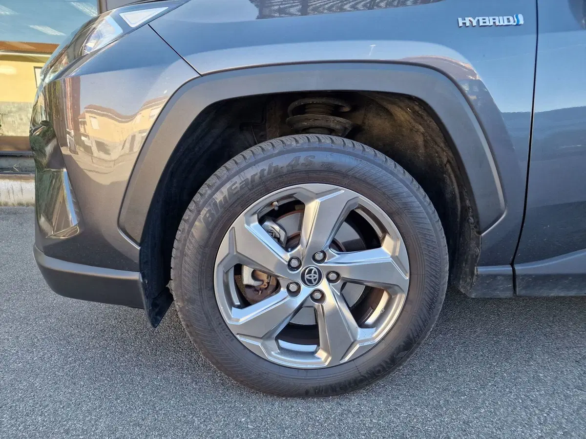 Toyota Rav4 usata a Milano (14)