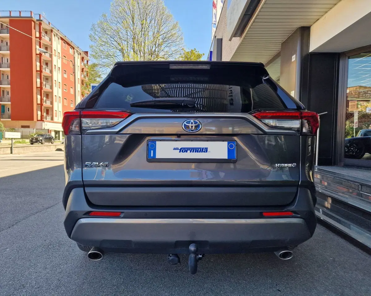 Toyota Rav4 usata a Milano (4)