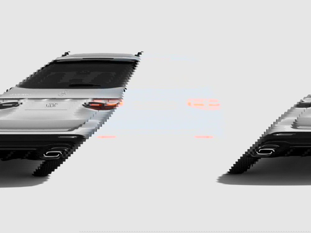 Mercedes-Benz GLB nuova a Macerata (4)