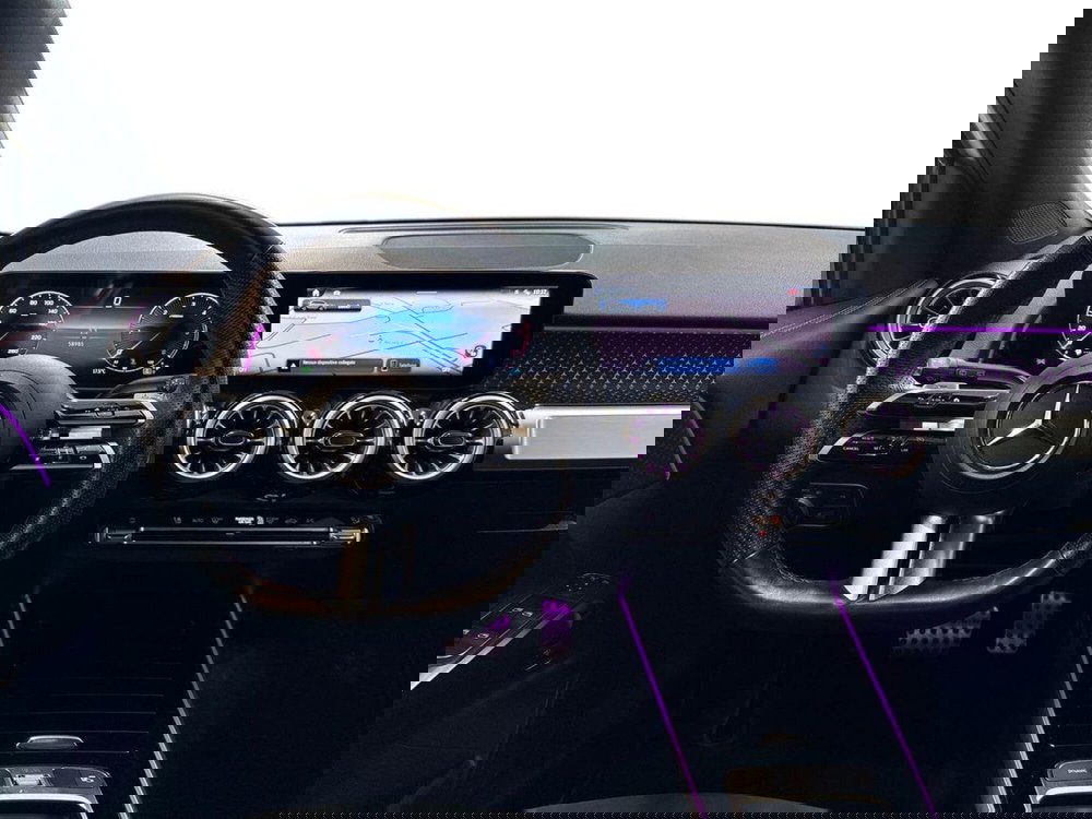 Mercedes-Benz GLB usata a Rimini (11)