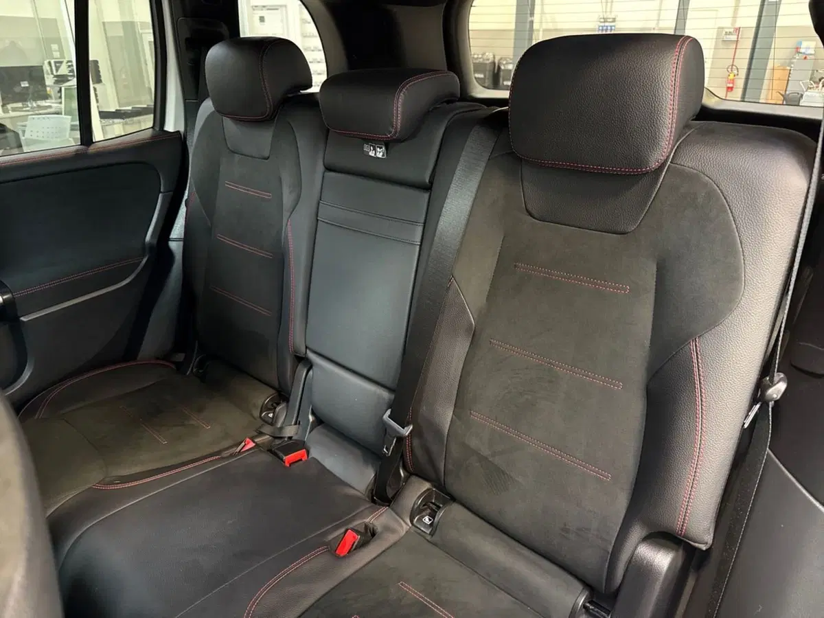 Mercedes-Benz GLB usata a Rimini (13)