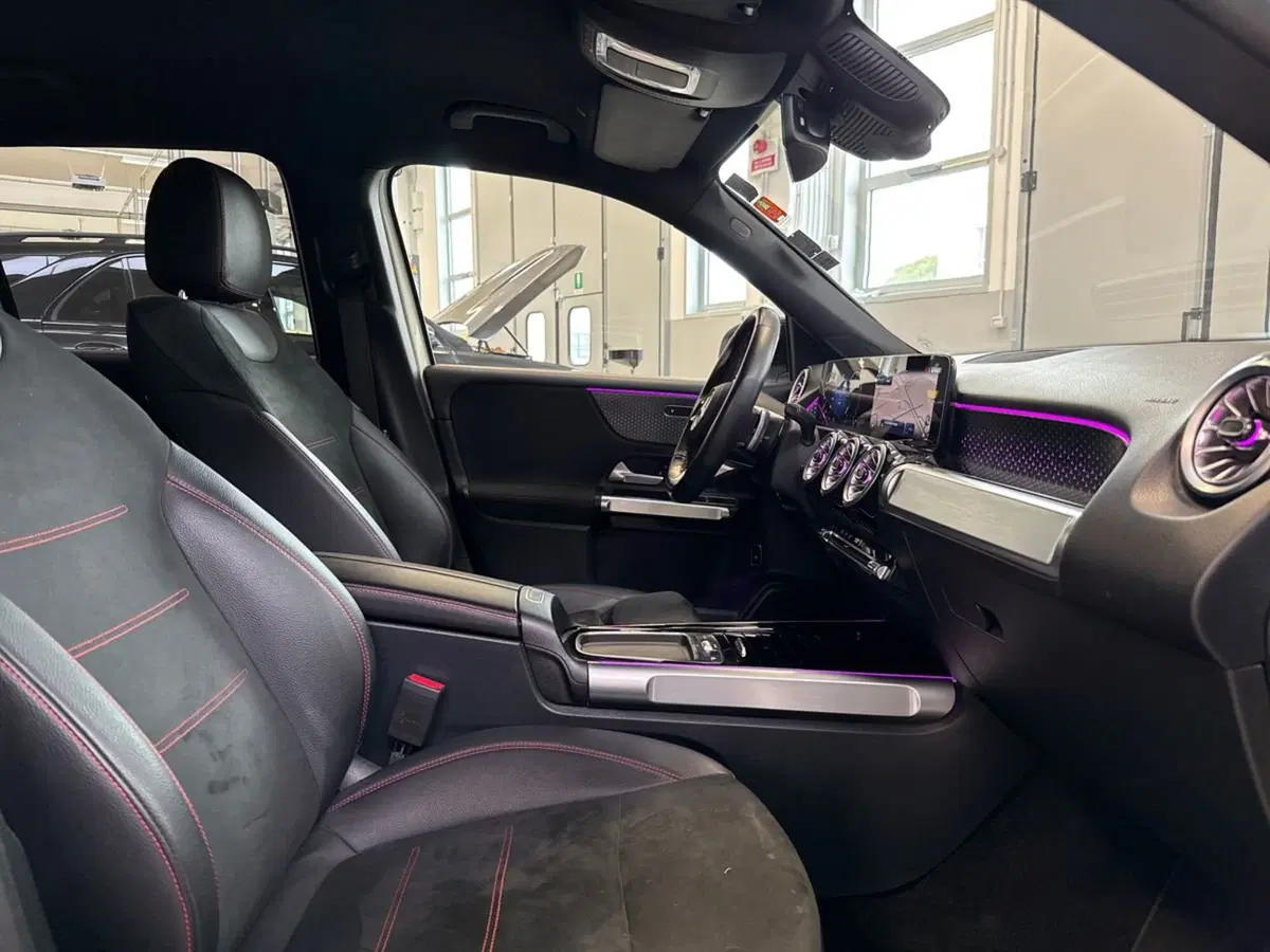 Mercedes-Benz GLB usata a Rimini (14)
