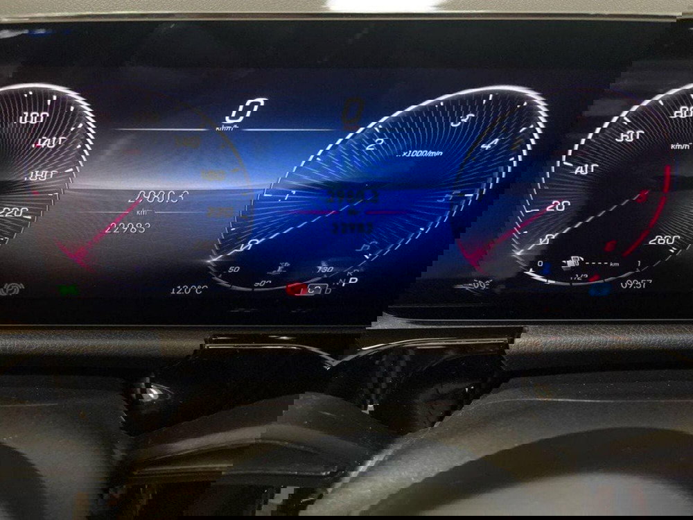 Mercedes-Benz GLA SUV usata a Macerata (9)