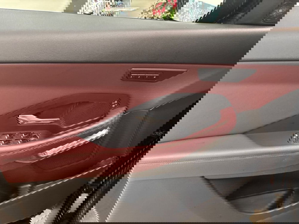 Jaguar E-Pace usata a Torino (14)