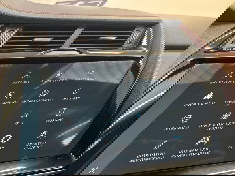 Jaguar E-Pace usata a Torino (16)