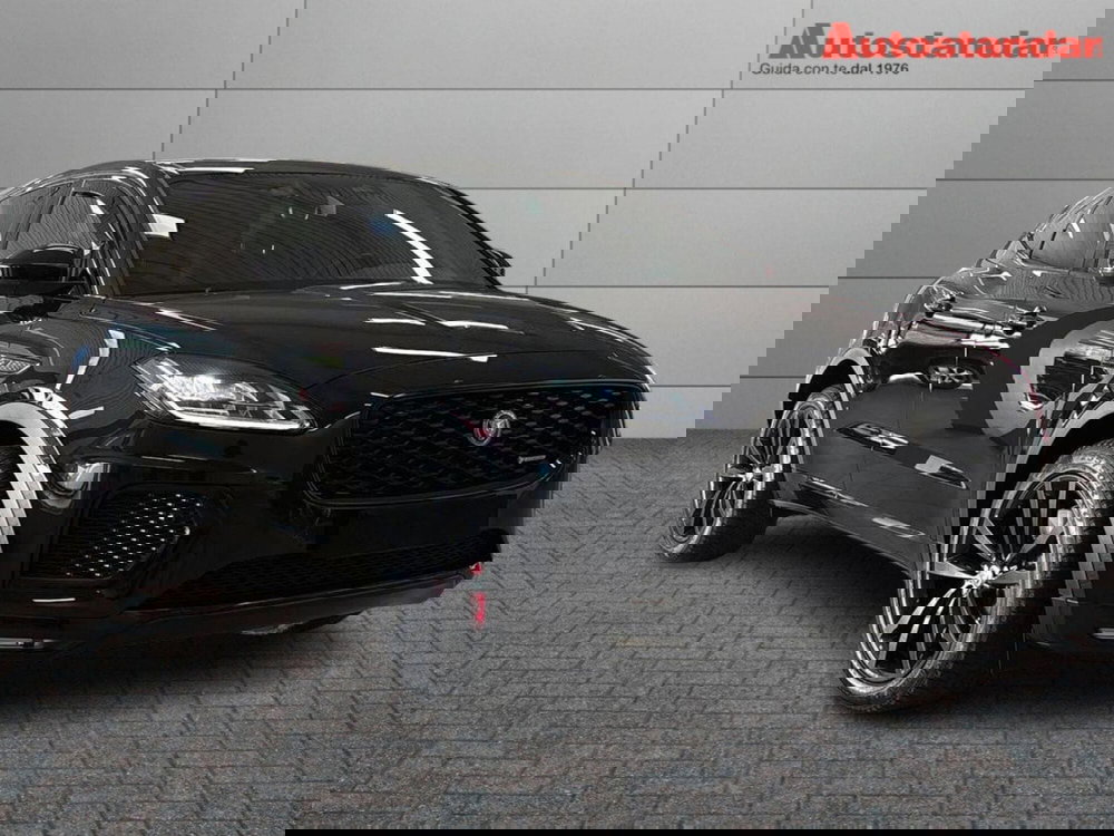 Jaguar E-Pace usata a Torino (3)