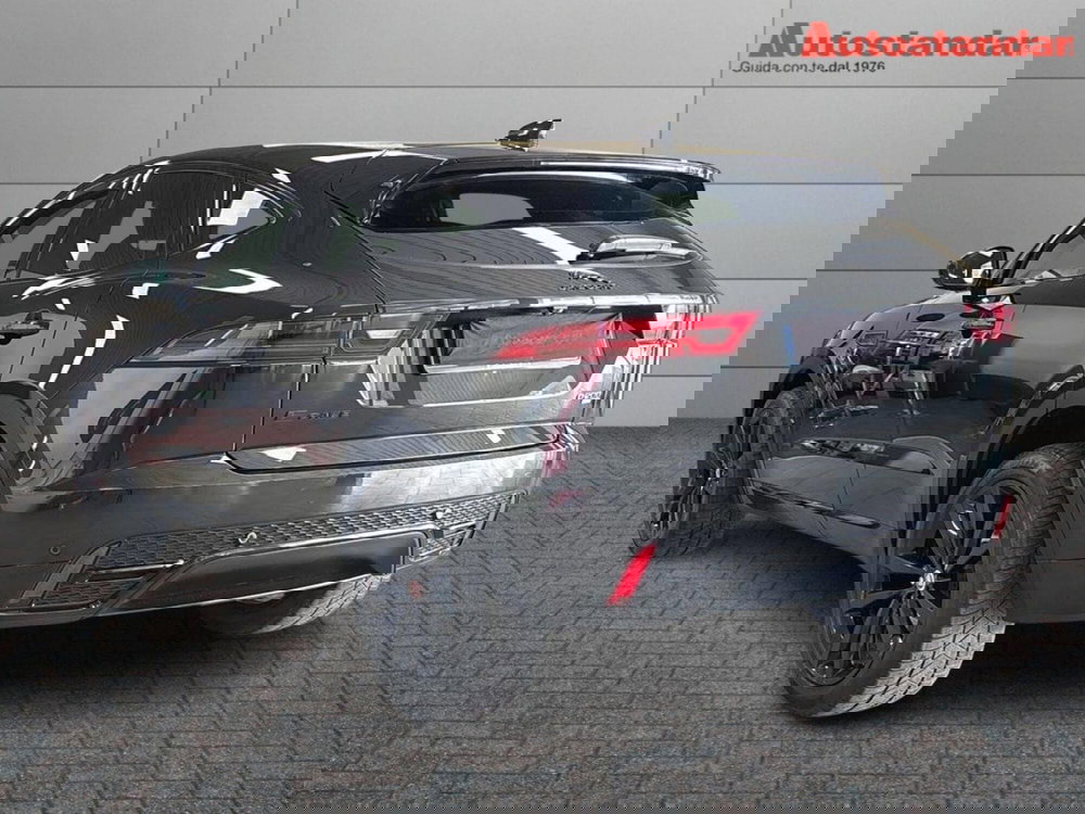 Jaguar E-Pace usata a Torino (4)