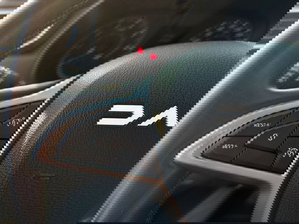 Dacia Duster usata a Vercelli (10)