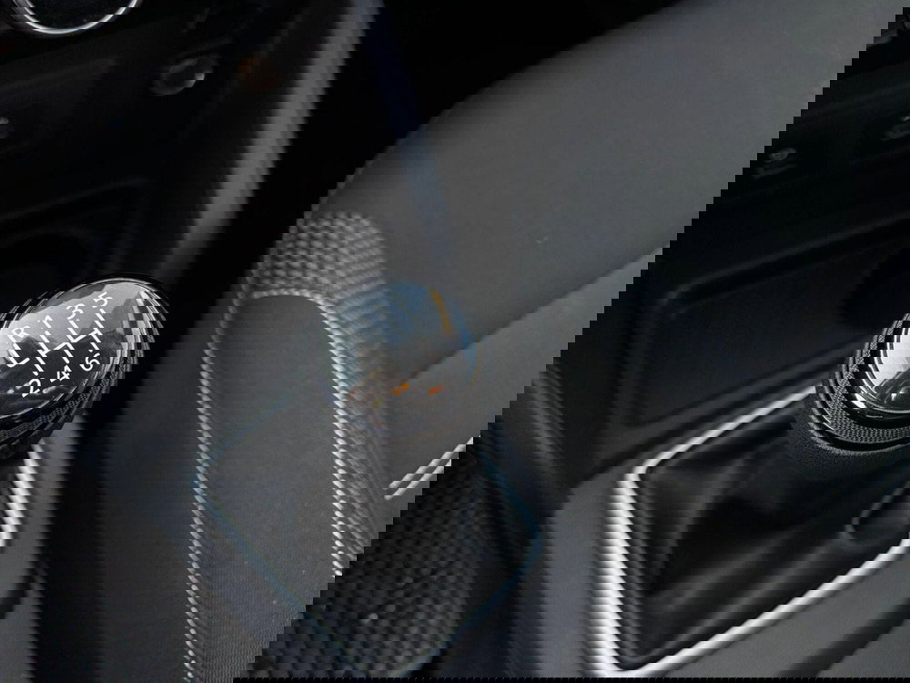 Dacia Duster usata a Vercelli (13)