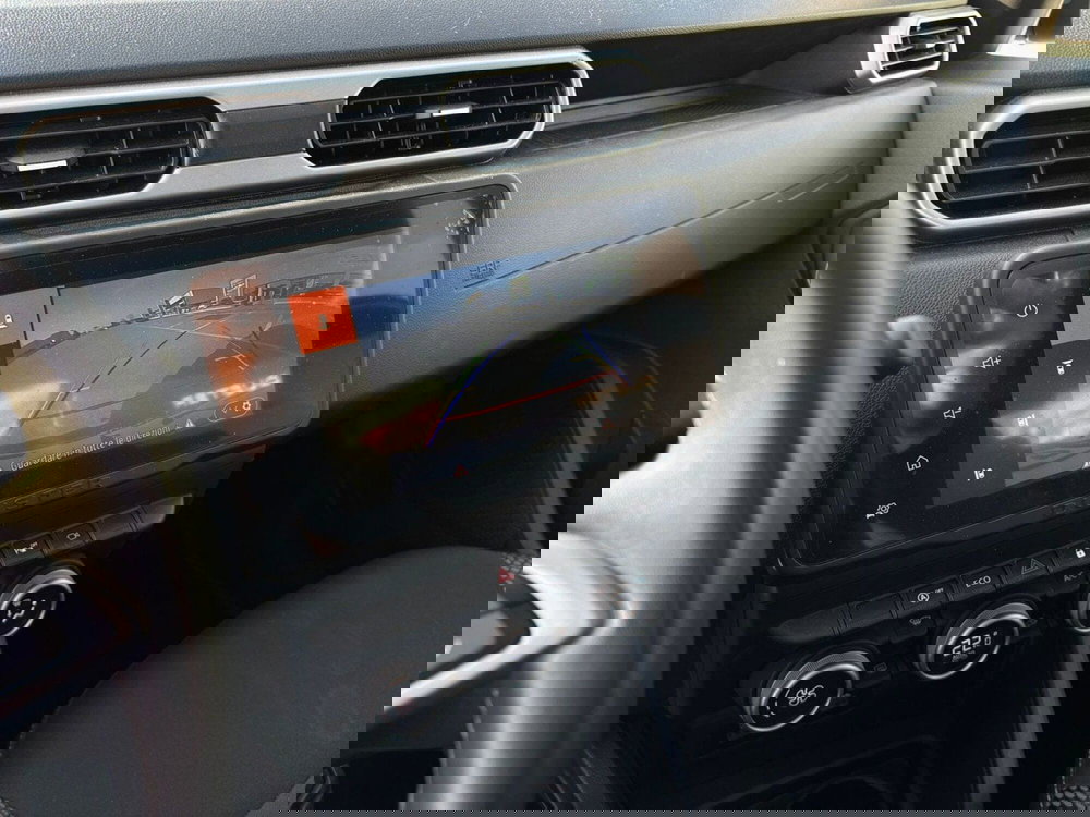 Dacia Duster usata a Vercelli (16)